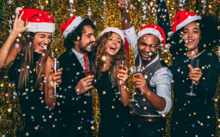 how-to-stay-safe-during-the-christmas-period-your-guide-to-a-healthy-happy-holiday