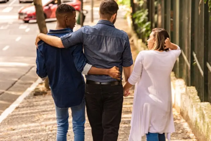 whats-the-best-contraception-if-i-have-a-partner-with-a-penis-and-one-with-a-vulva